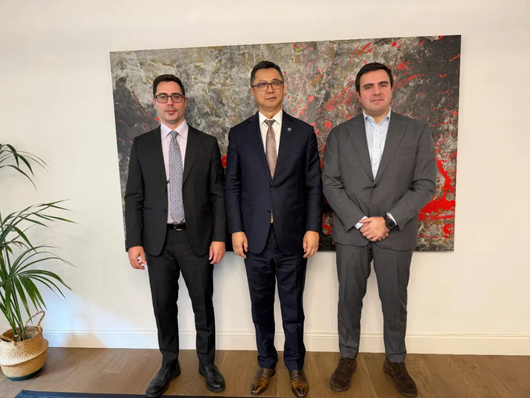 潘锋与意中商业发展论坛主席Ivan Cardillo工作会谈 