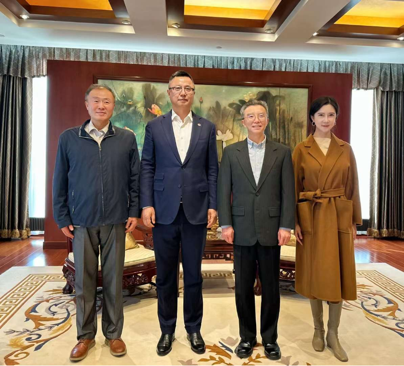 潘锋率队赴比利时考察交流 